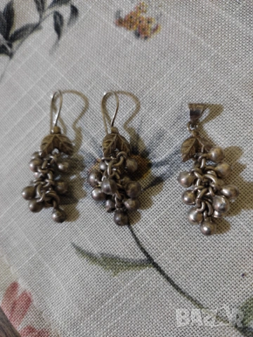 Сребърен комплект Грозде