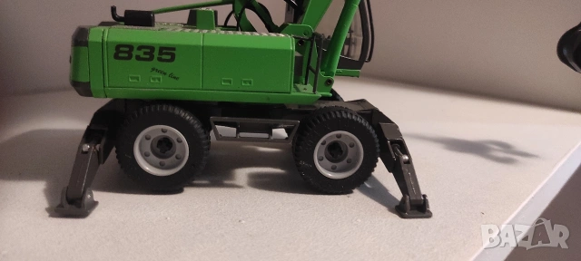 Метален модел Conrad 1:50, снимка 4 - Колекции - 54979831