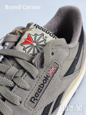 Нови Reebok Classic Leather №42, снимка 4 - Маратонки - 54290760