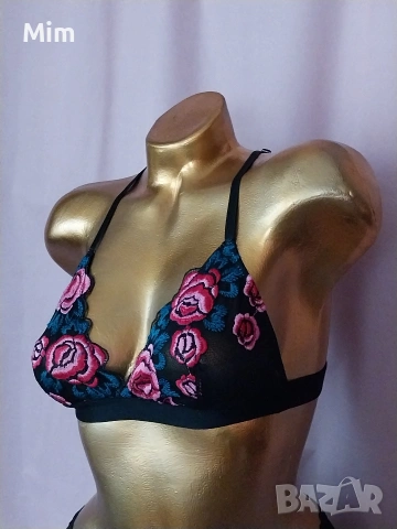 S Черен сутиен с рози и бикина , снимка 5 - Бельо - 54273871