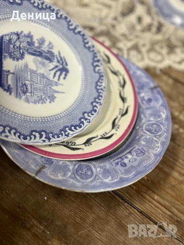 Три старички красавици♥️  Rörstrand  "Slinga" Розов кант и черна декорация Диаметър -21.5 см , снимка 3 - Чинии - 54185989