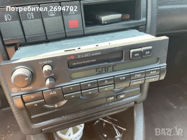 vw beta оригинален радиокасетофон, снимка 3 - Аксесоари и консумативи - 55610618
