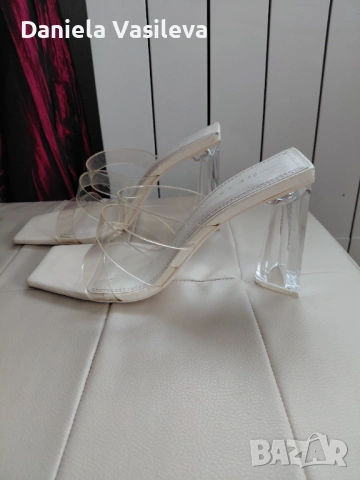 Прозрачни сандали Bershka р-р 39, снимка 2 - Сандали - 54277582
