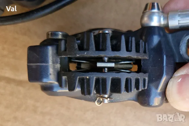 Хидравлични дискови спирачки Shimano SLX BR-M675, снимка 5 - Части за велосипеди - 55576819