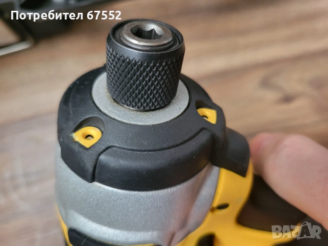 Оригинален четков импакт Dewalt DCF835 с бат , зарядно и куфар. 65€. (цената е крайна), снимка 6 - Други инструменти - 54423976