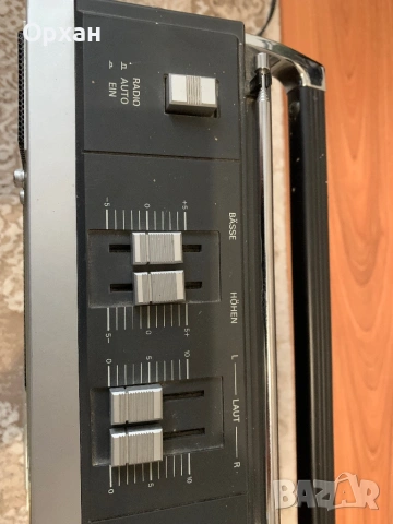 Ретро Класика Universum CTR 2605 Super Sound 16000 – ТОП състояние!, снимка 7 - Радиокасетофони, транзистори - 54456545