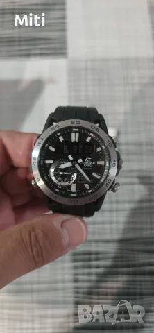 Часовник casio edifice