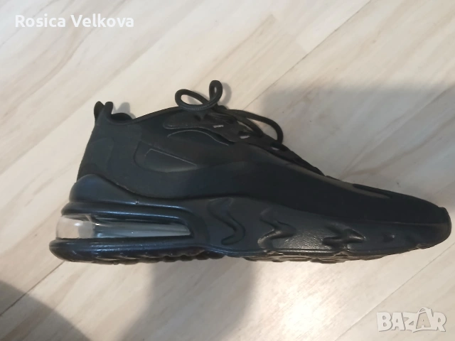 Маратонки NIKE AIR 270, снимка 2 - Маратонки - 54766324