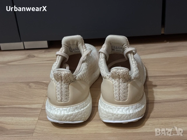 Дамски маратонки Adidas UltraBoost Размер 40, снимка 4 - Маратонки - 54392155