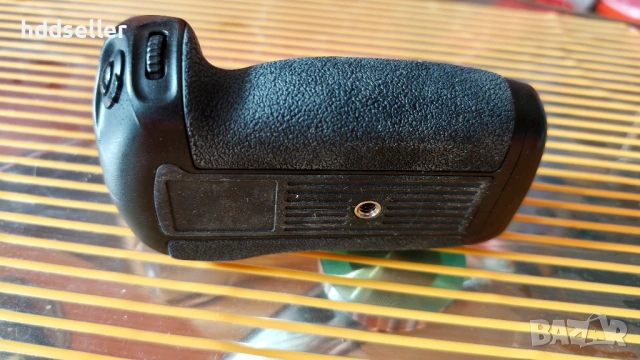 Battery Grip за Nikon D750, снимка 4 - Батерии, зарядни - 54948527