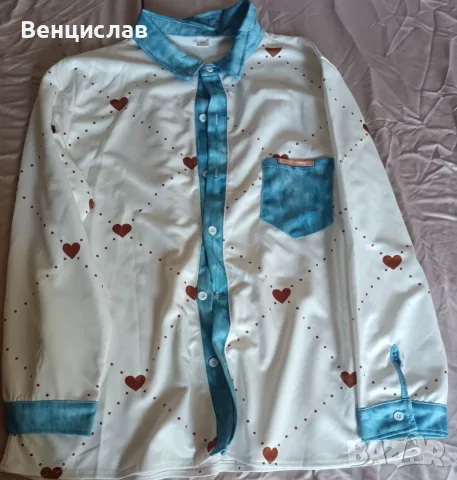 Продавам нова блузка. 