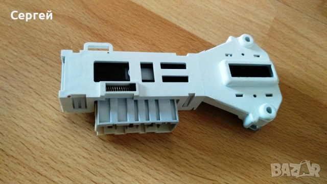 Пералня Ariston AVF109S на части, резервни части, снимка 7 - Резервни части за машини - 55238451