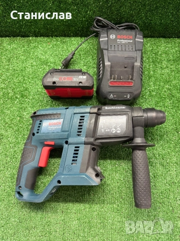 Безчетков перфоратор Bosch GBH 180-Li С батерия Pro Core 4ah и зарядно  , снимка 2 - Други инструменти - 54126915