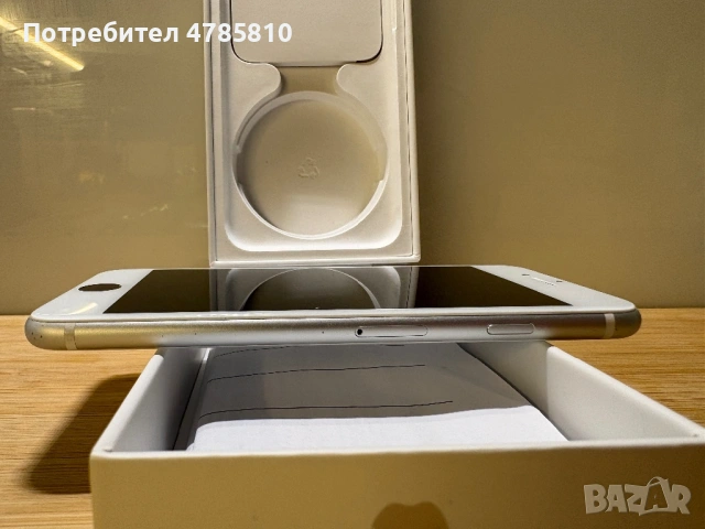 iPhone SE 2020 Бял, снимка 4 - Apple iPhone - 54095098