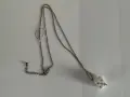 Стилно сребърно колие с висулка във формата на зарче., снимка 1