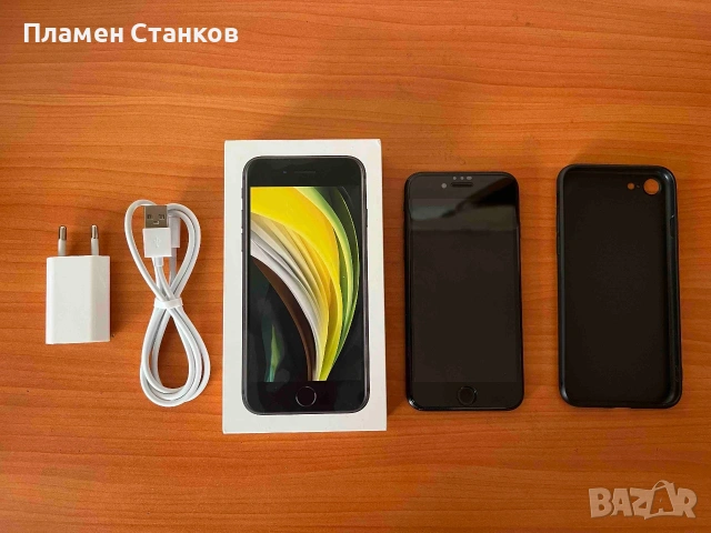 Айфон/IPhone SE 2020 64 GB 