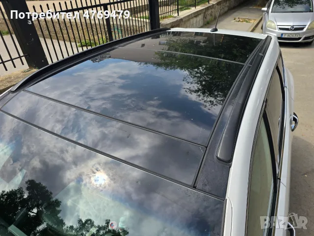 Hyundai Santa Fe 2.2 CRDi 197 к.с. 4WD AUTOMATIC • PANORAMA • 7 МЕСТА • КОЖА • SELF PARKING, снимка 15 - Автомобили и джипове - 55653329