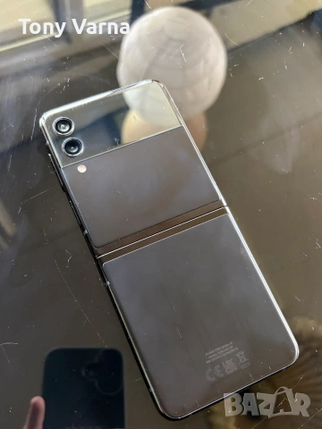 Samsung Zflip 3 Като Нов, снимка 5 - Samsung - 55111843