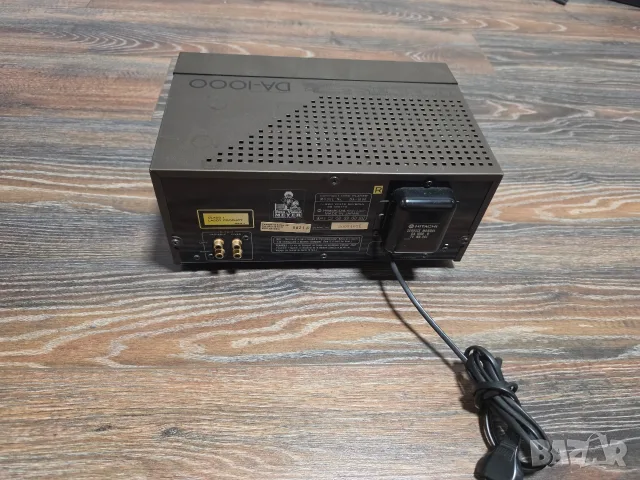 Продавам CD Hitachi DA 1000, снимка 11 - Декове - 55620931