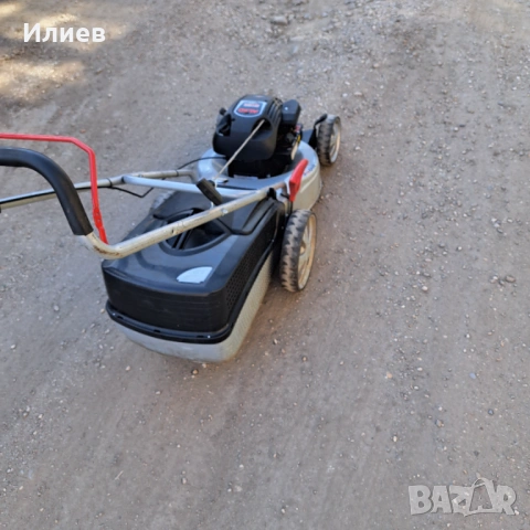 Бензинова косачка BRIGGS N STRATTON , снимка 3 - Градинска техника - 54218318