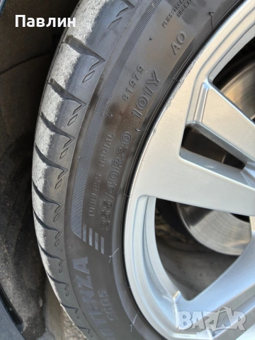 Bridgestone 255/40/20, снимка 2 - Гуми и джанти - 55091175