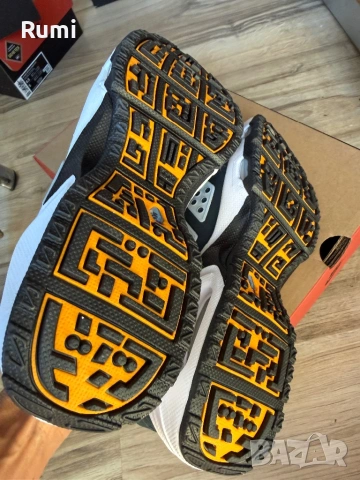 Нови Оригинални маратонки Nike Air Max Sunder ! 36,5 н, снимка 5 - Маратонки - 54657429