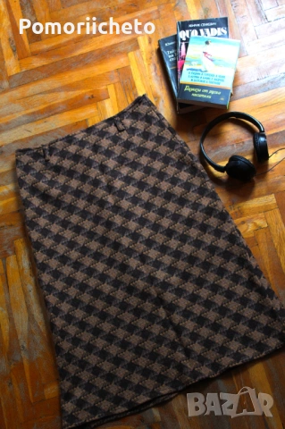 Елегантна дамска пола в кафеви нюанси, зимна