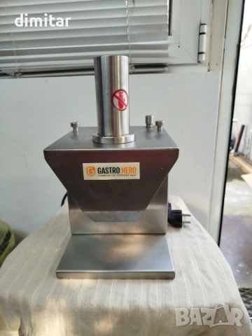 Електрическа резачка за колбаси GASTRO HERO -135 W