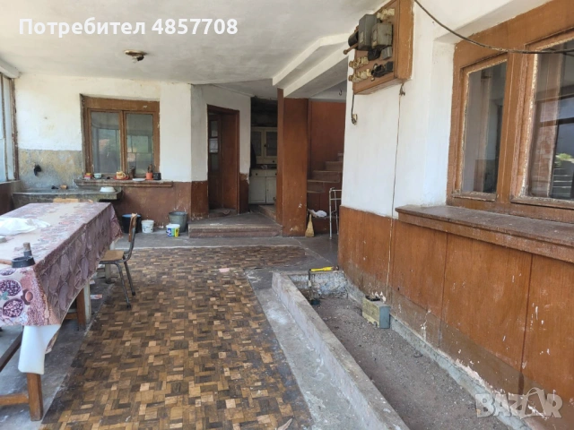 Продавам къща в село Реселец община Червен бряг, снимка 8 - Къщи - 54917455