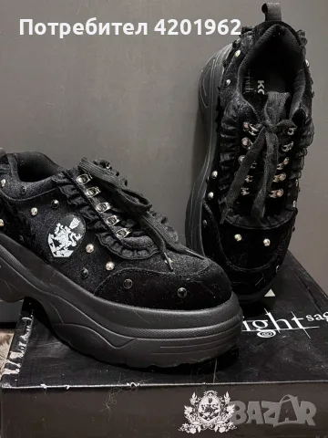 KOI x The Twilight Saga Olympic Coven Crest Platform Sneaker, снимка 2 - Кецове - 55620329