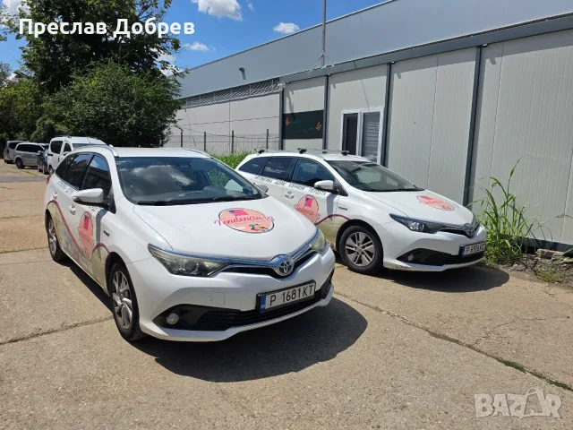Продават се 2 броя Toyota Auris hibrid+Gas !, снимка 2 - Автомобили и джипове - 55455548