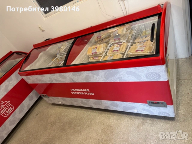 Професионална фризерна бонета FREEZEPOINT M1000S, 1062 л, с извито стъкло