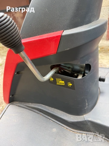 Тракторна косачка Castelgarden с кош 10 к.с briggs&stratton , снимка 9 - Градинска техника - 54608521