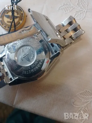 Часовник Breitling в уникално състояние, снимка 4 - Мъжки - 55478175