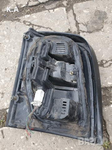 Десен стоп Nissan Micra K11, снимка 2 - Части - 54543848