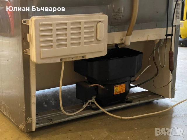 Хладилник Ariston Hotpoint NMTP 1912 F/HA, снимка 11 - Хладилници - 55044828