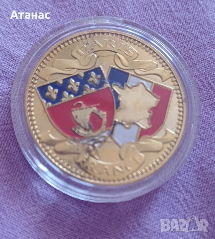 Паметна монета с Айфеловата кула в Париж , снимка 2 - Статуетки - 55068463