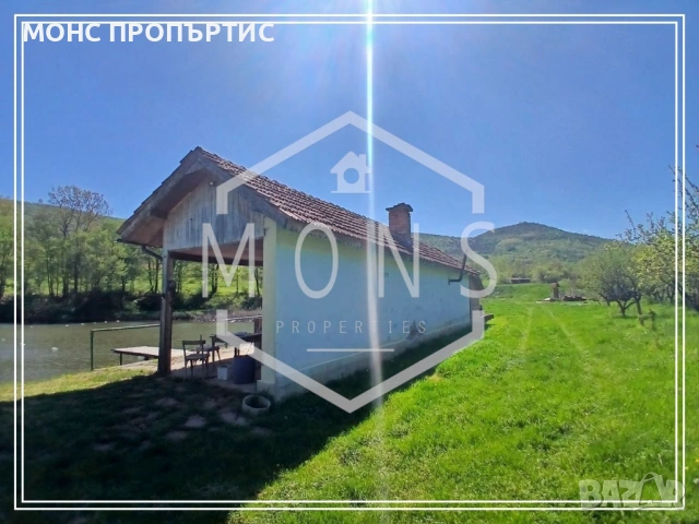 Продава се къща с 12 дка двор и собствени рибарници в района на гр. Севлиево, снимка 5 - Парцели - 54534156