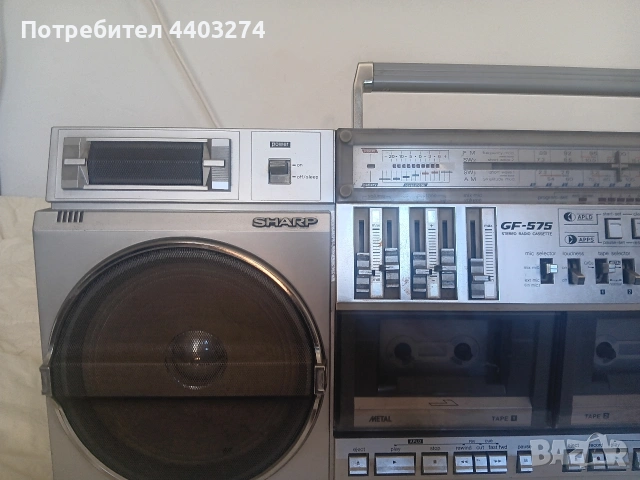 радио касетофон sharp GF-575, снимка 3 - Радиокасетофони, транзистори - 54910034
