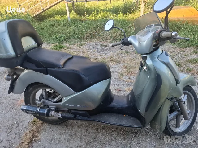 скутер Априлия Скарабео 200 куб.