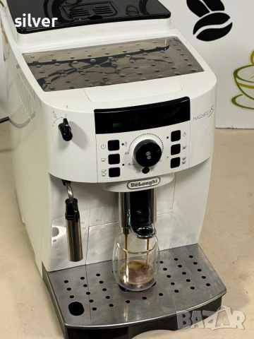 Кафемашина кафе автомат delonghi magnifica S с гаранция, снимка 4 - Кафемашини - 54131915