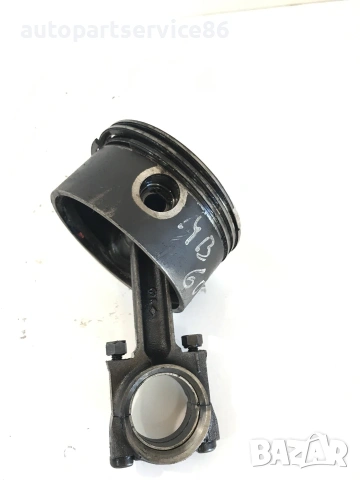 Бутало на въздушен компресор за Mercedes 609 / 709 OM364 4.0 3521310117 / 94L09