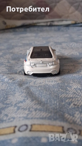 Hot wheels BMW M4, снимка 3 - Коли, камиони, мотори, писти - 54653652