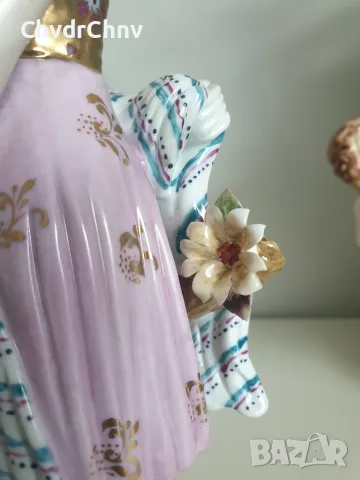 Meissen фигура 34см-1,5кг/Майсен порцеланова статуетка на момиче с цветя, снимка 8 - Статуетки - 55606434