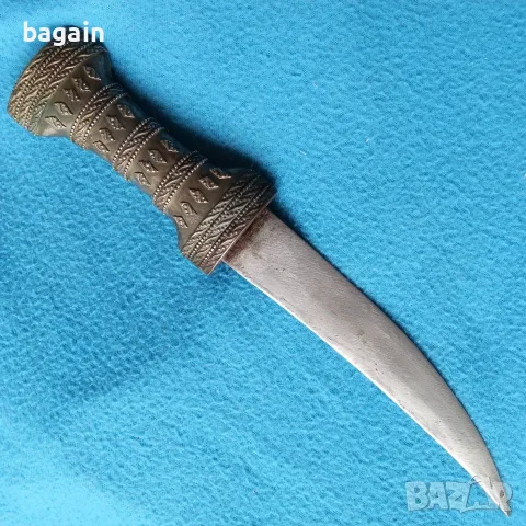 Османски ханджар, кама, ятаган.