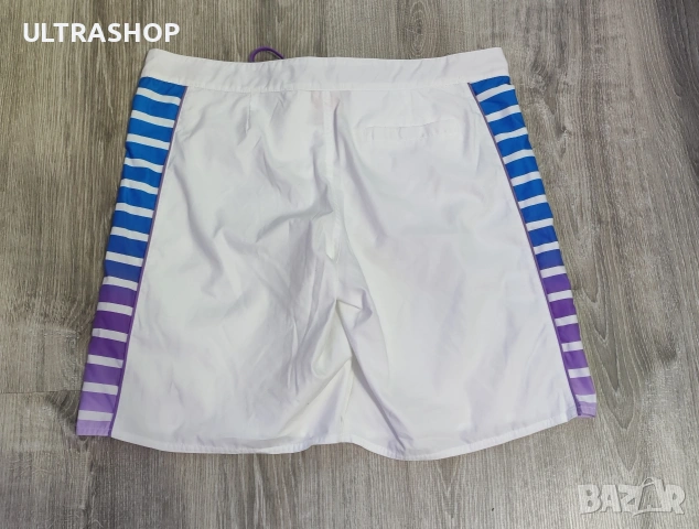 Nike L size Мъжки бански в отлично състояние, снимка 6 - Къси панталони - 54840724