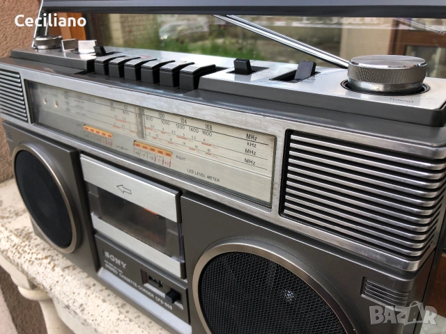 Sony CFS-66S -супер запазен радиокасетофон, снимка 15 - Радиокасетофони, транзистори - 55136803