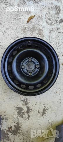 Audi 80/b4, снимка 8 - Гуми и джанти - 55044132