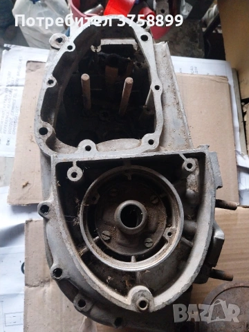 различни части останали от двигатели за иже възход и татран., снимка 18 - Части - 54069111