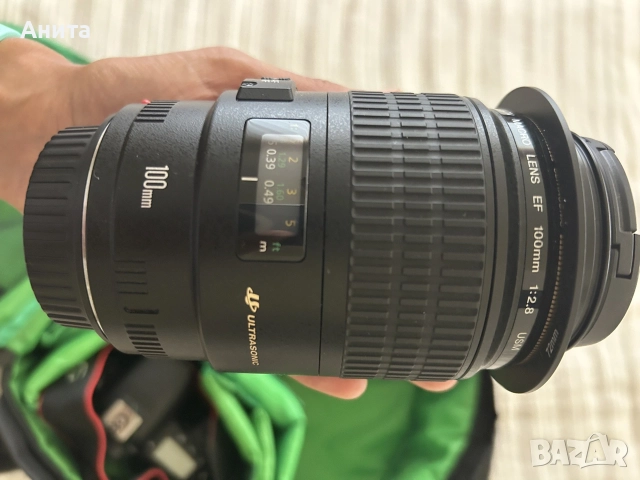 Продавам комплект Canon EOS 77D + Canon EF 100mm f/2.8 Macro USM + Yongnuo Ring Flash, снимка 4 - Фотоапарати - 55433132